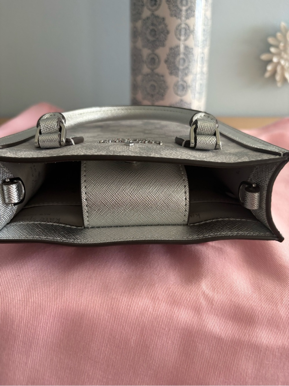 Kate Spade silver floral-pattern small tote with crossbody strap - Picture 8 of 10